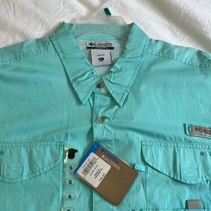 Brand new tags still available n aqua Columbia “fishing” shirt